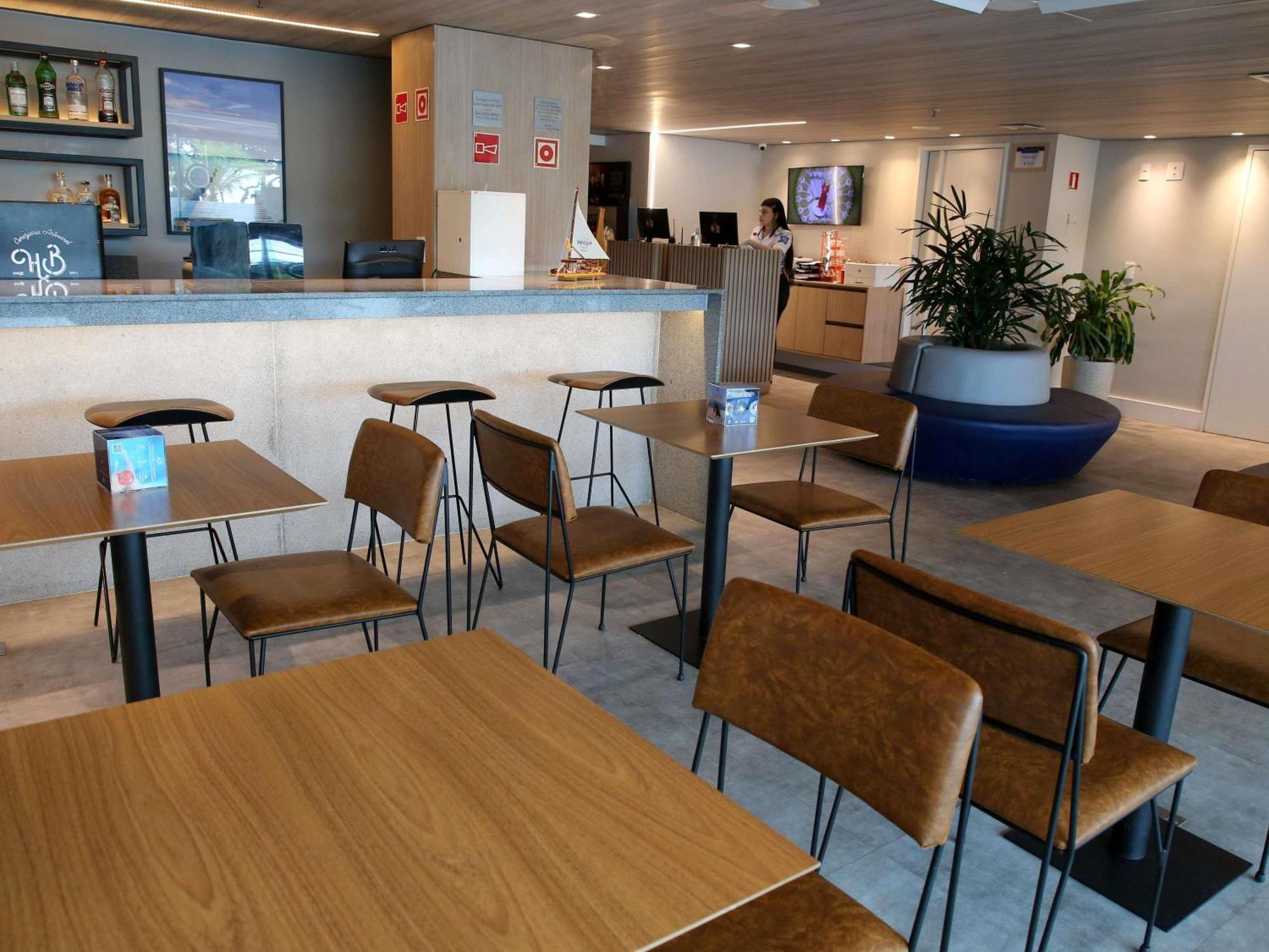 Mercure Pajuçara Hotel 4*